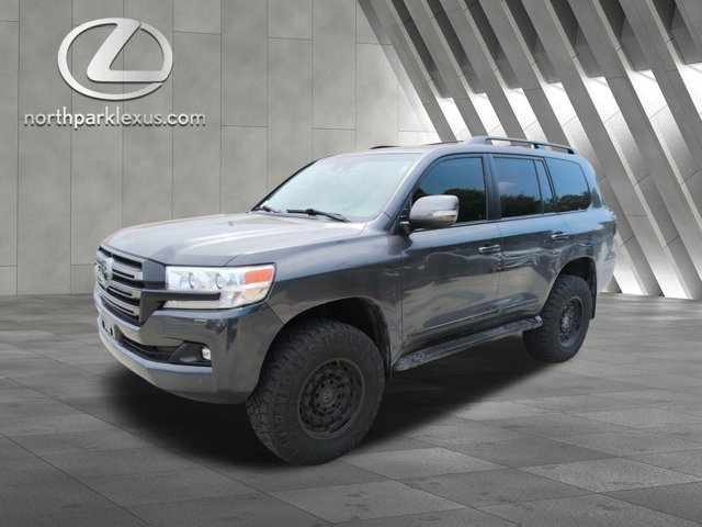 Used 2019 Toyota Land Cruiser AWD/4WD image 3
