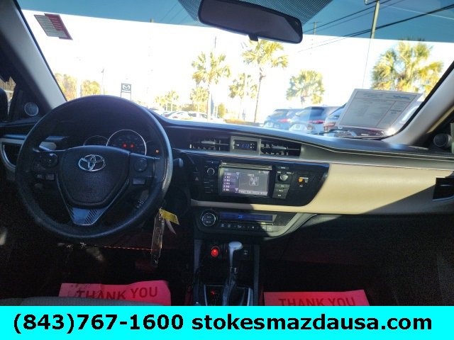 Used 2015 Toyota Corolla LE image 2