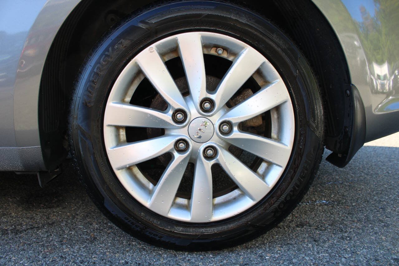 Used 2015 Kia Forte Koup EX FWD image 18