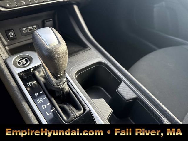 Used 2024 Nissan Sentra SV image 25