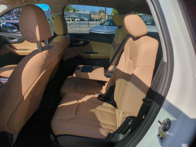Used 2021 Audi Q7 2.0T Premium image 21