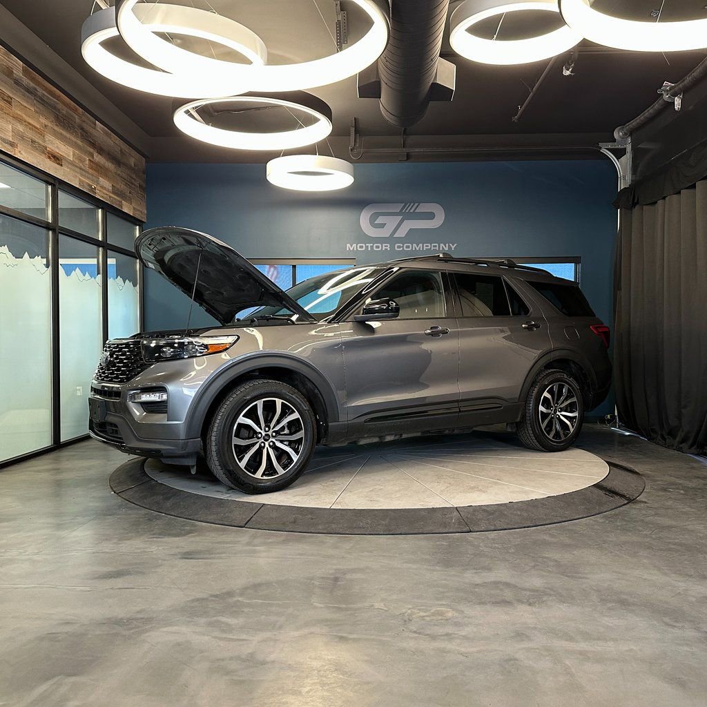 Used 2022 Ford Explorer ST-Line w/ Class IV Trailer Tow Package AWD/4WD image 27