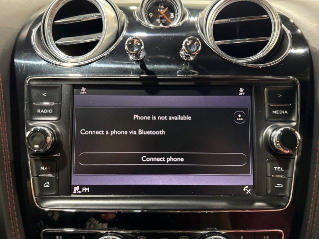 Used 2018 Bentley Bentayga image 84