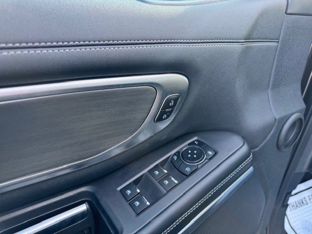 Used 2025 Ford Expedition Platinum w/ Driver's Package image 11