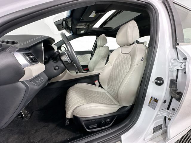 Used 2023 Genesis G70 3.3T w/ Sport Prestige Package AWD/4WD image 4