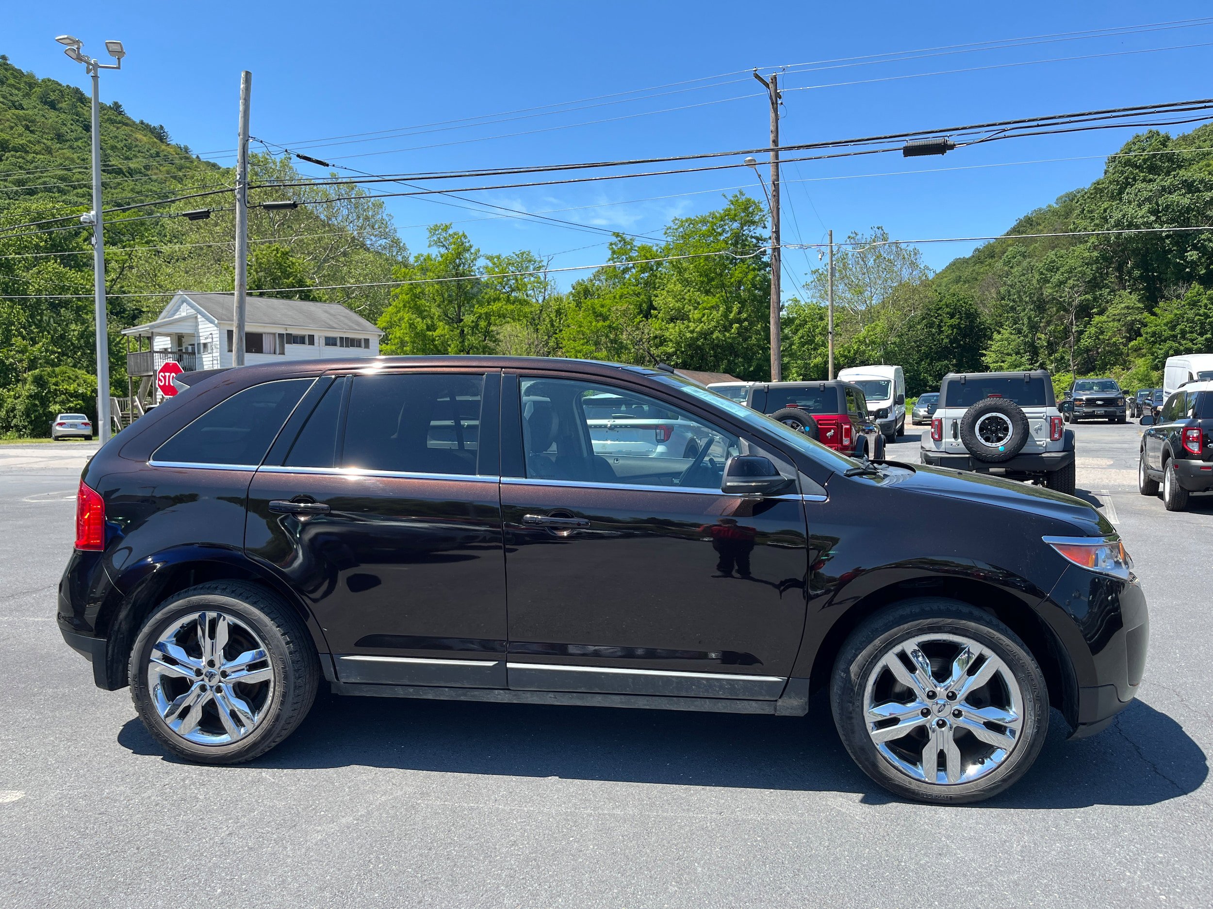 Used 2013 Ford Edge Limited AWD/4WD image 4