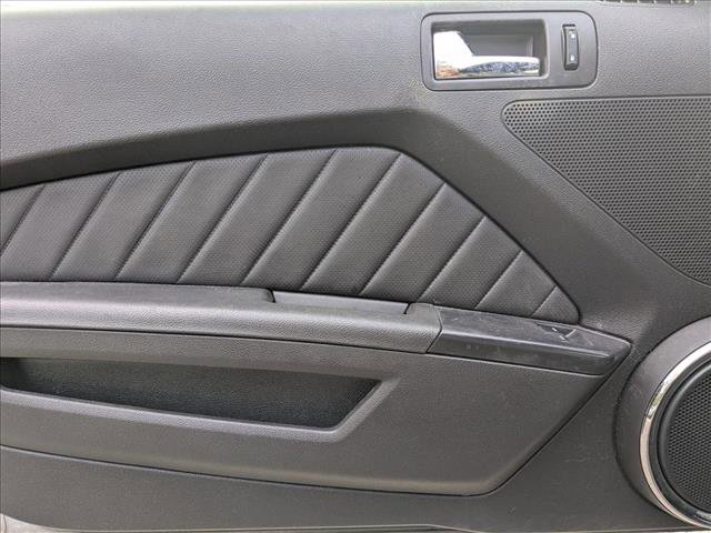 Used 2014 Ford Mustang Premium w/ V6 Performance Package image 9