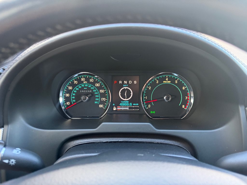Used 2012 Jaguar XF R RWD image 15