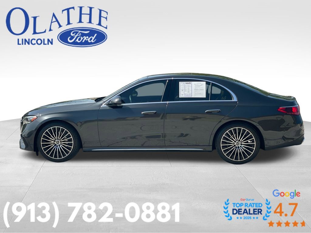 Used 2025 Mercedes-Benz E 350 4MATIC Sedan image 2