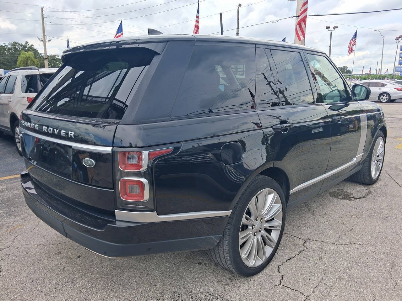 Used 2019 Land Rover Range Rover Supercharged AWD/4WD image 5