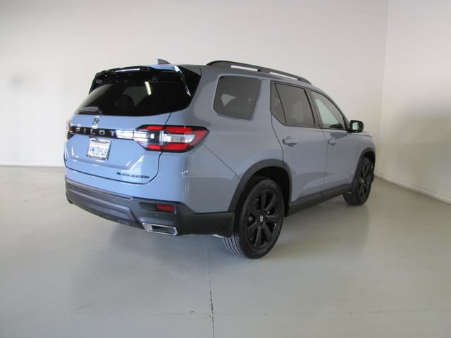 Certified 2025 Honda Pilot Black Edition image 26