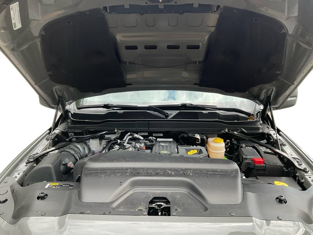 New 2027 RAM 3500 Big Horn AWD/4WD image 14