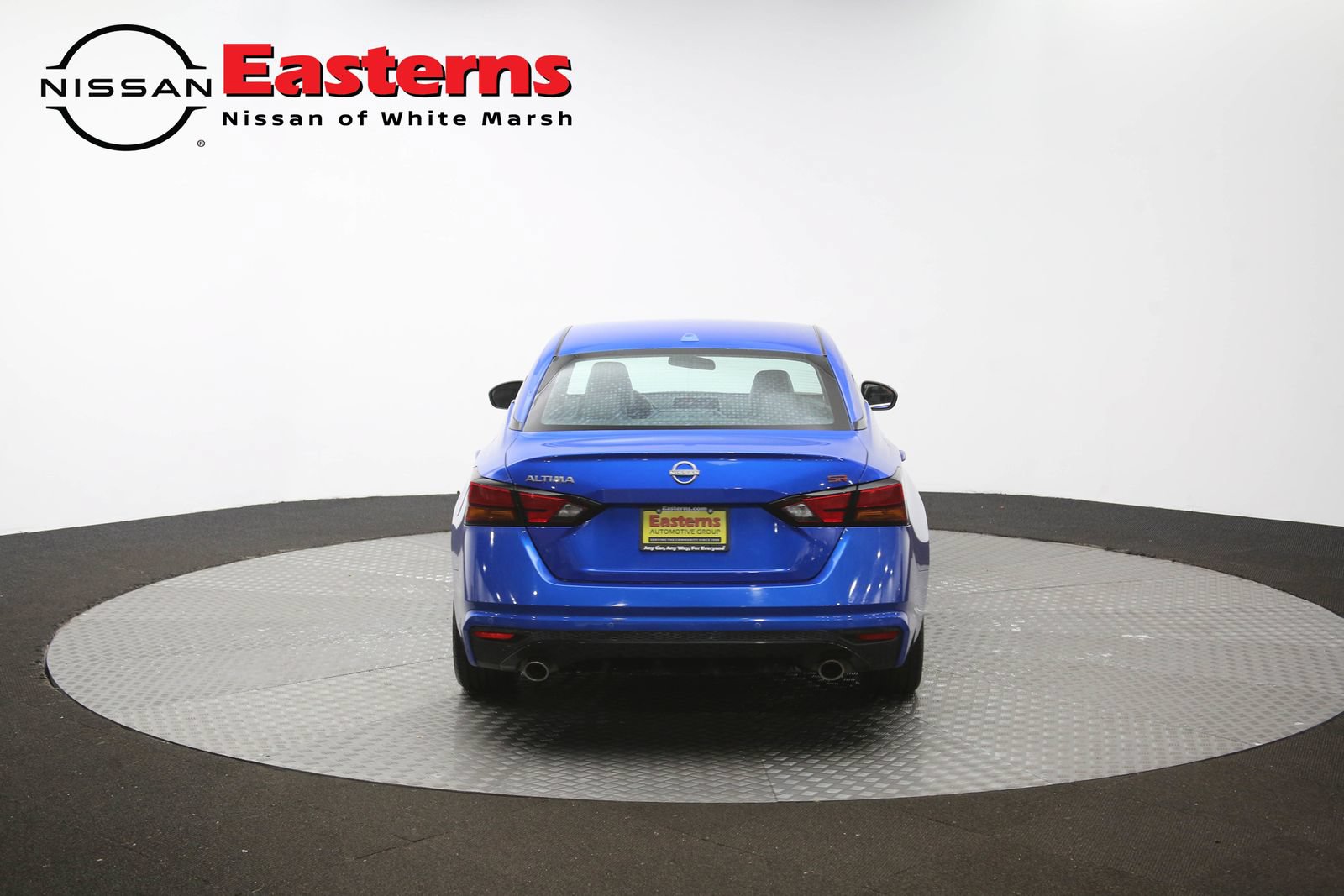 Used 2025 Nissan Altima 2.5 SR FWD image 38