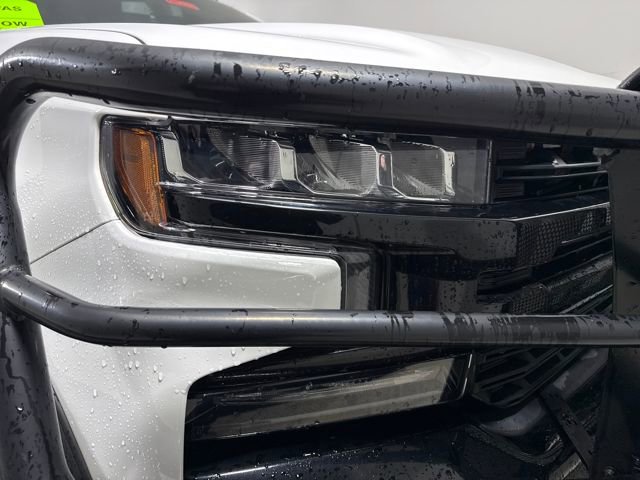 Used 2020 Chevrolet Silverado 1500 LT Trail Boss AWD/4WD image 12