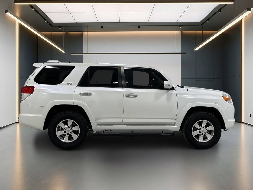 Used 2012 Toyota 4Runner SR5 w/ Convenience Pkg RWD image 7
