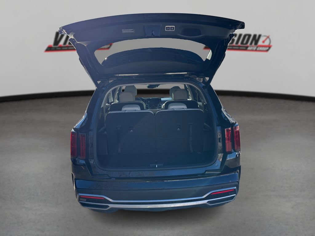 Certified 2023 Kia Sorento SX Prestige image 11