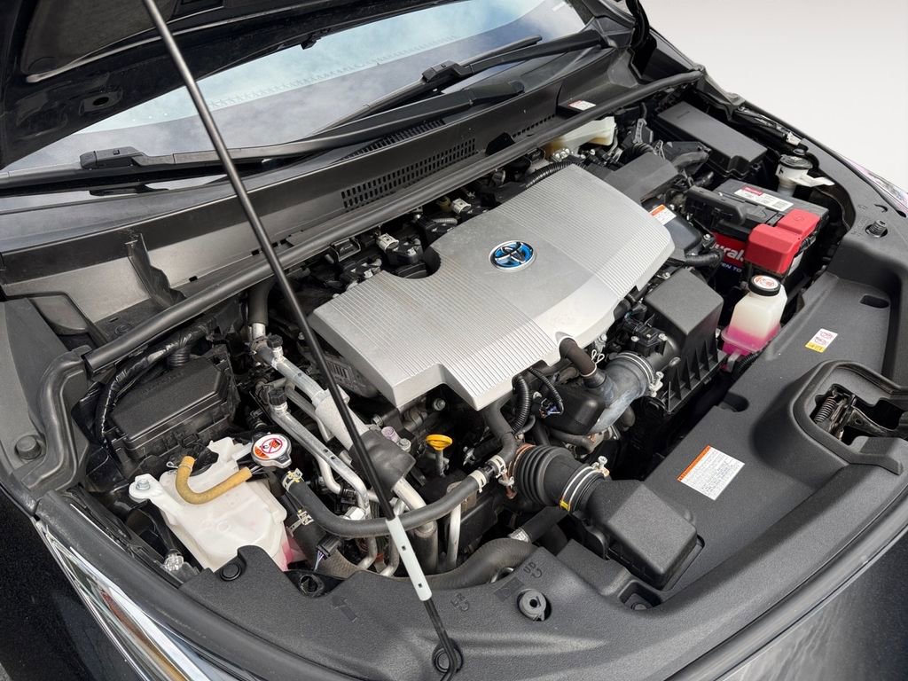 Used 2022 Toyota Prius Prime XLE FWD image 26