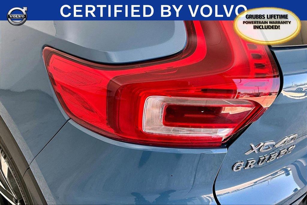 Used 2023 Volvo XC40 B5 Ultimate w/ Protection Package Premier image 41