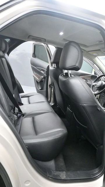 Used 2024 MAZDA CX-30 AWD 2.5 S w/ Premium Package image 12