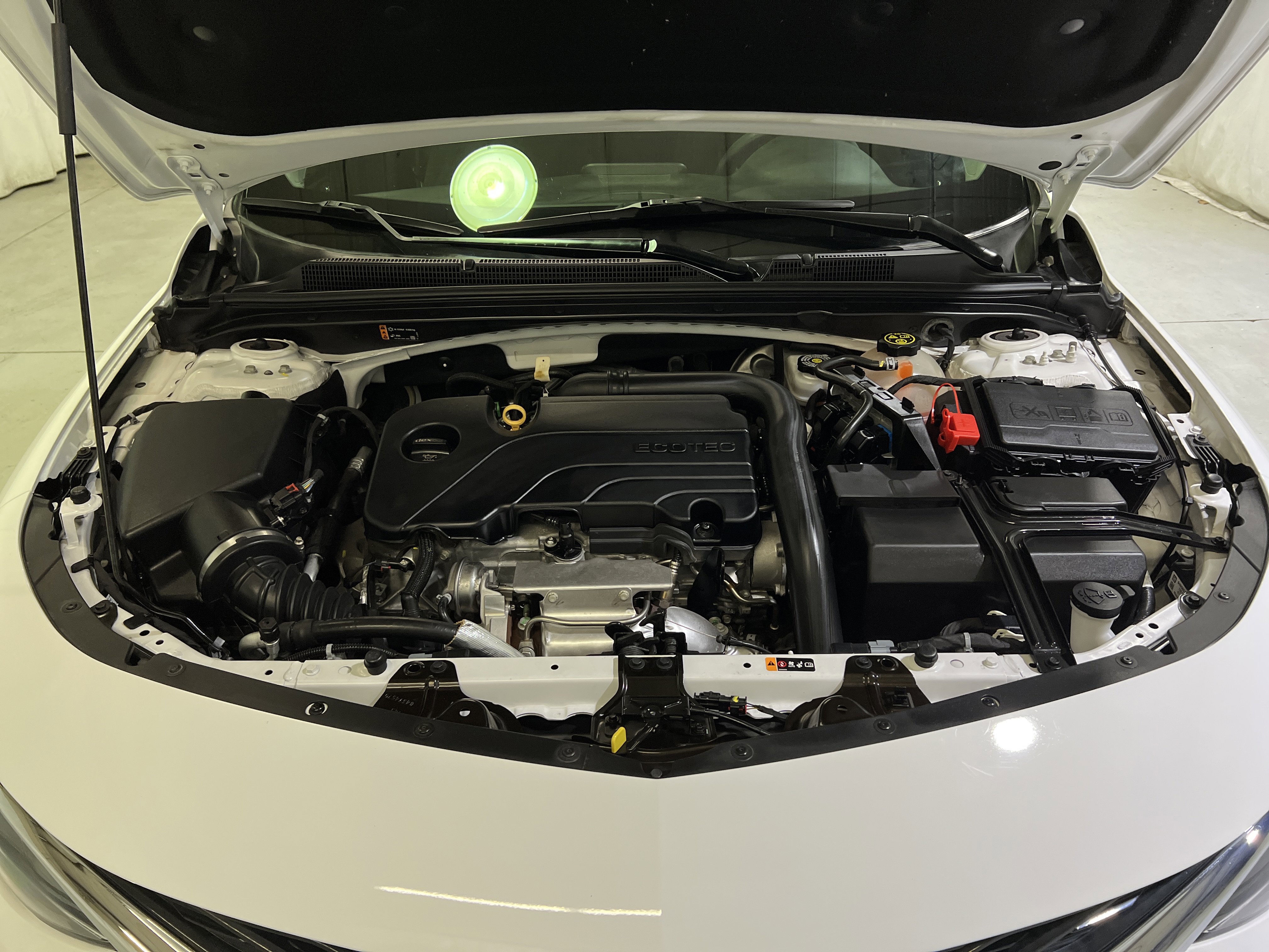 Used 2020 Chevrolet Malibu LT image 15