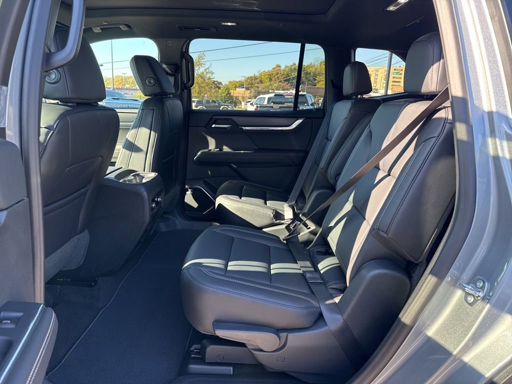 New 2026 GMC Acadia Elevation w/ Black Edition image 28