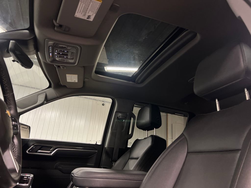 Certified 2025 Chevrolet Silverado 1500 LTZ w/ LTZ Premium Package AWD/4WD image 28