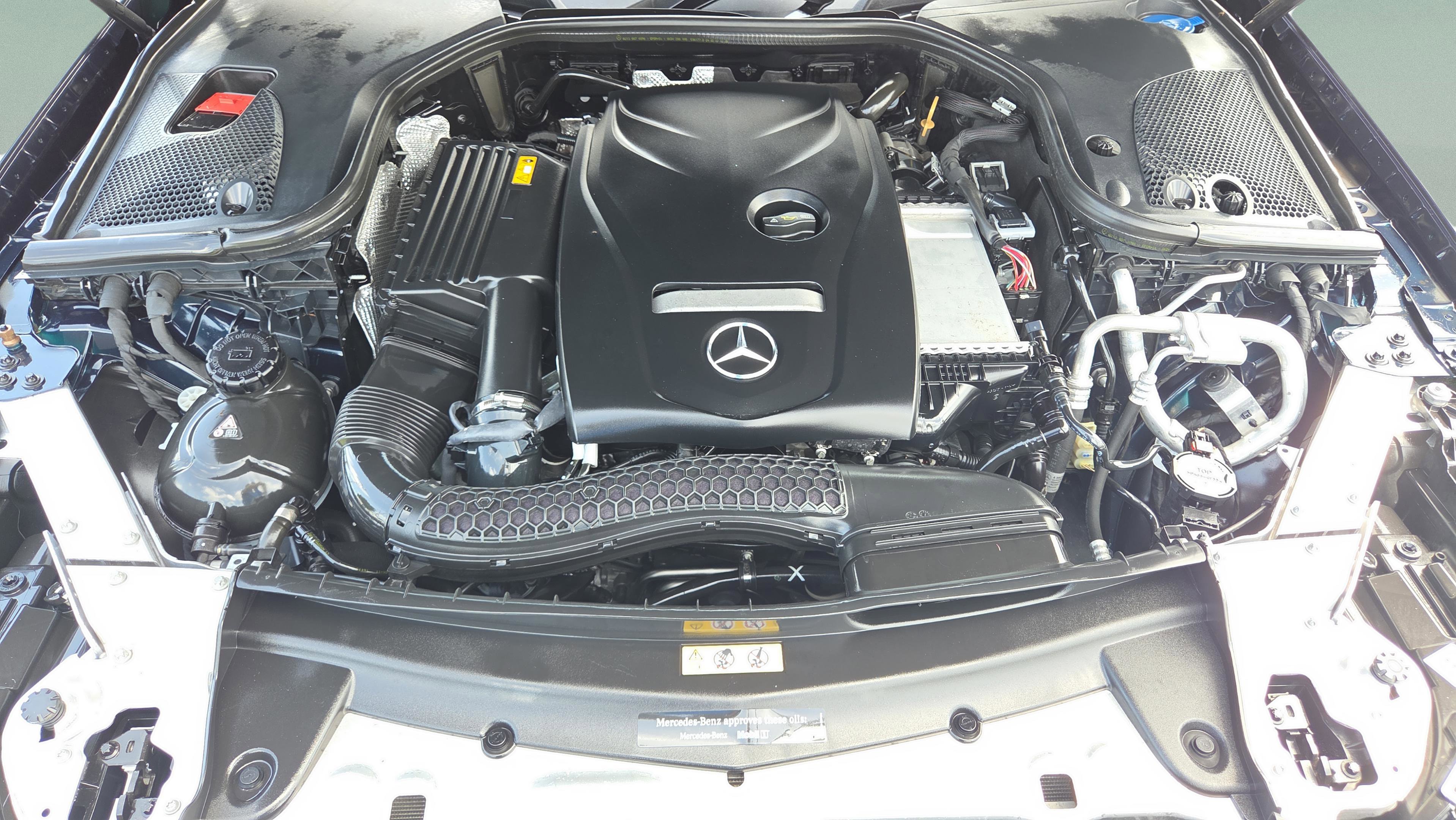Used 2018 Mercedes-Benz E 300 image 20