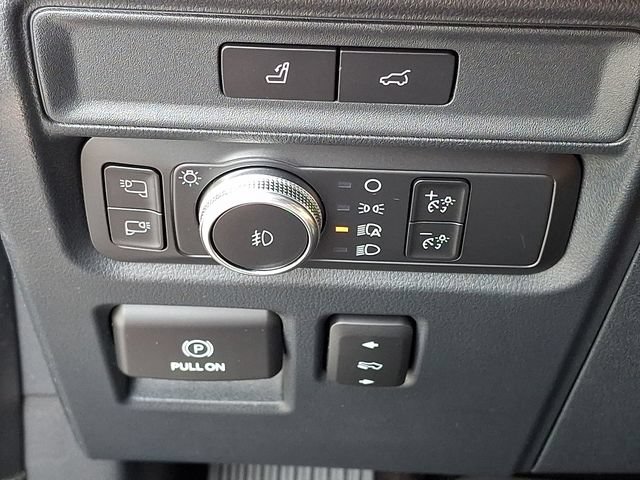 Used 2022 Ford Expedition Platinum AWD/4WD image 22