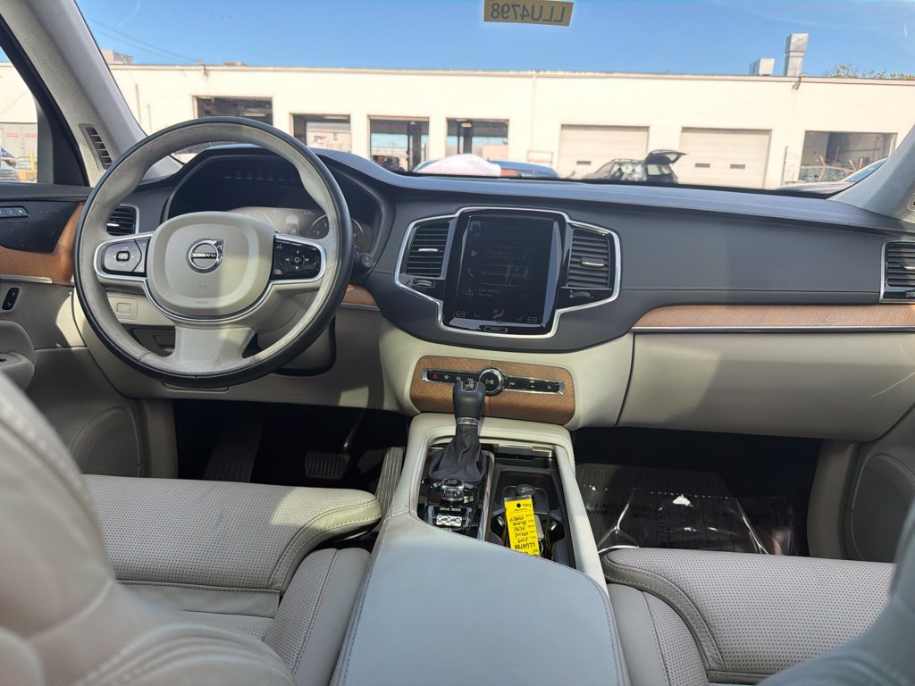 Used 2019 Volvo XC90 T6 Inscription w/ Luxury Package AWD/4WD image 19
