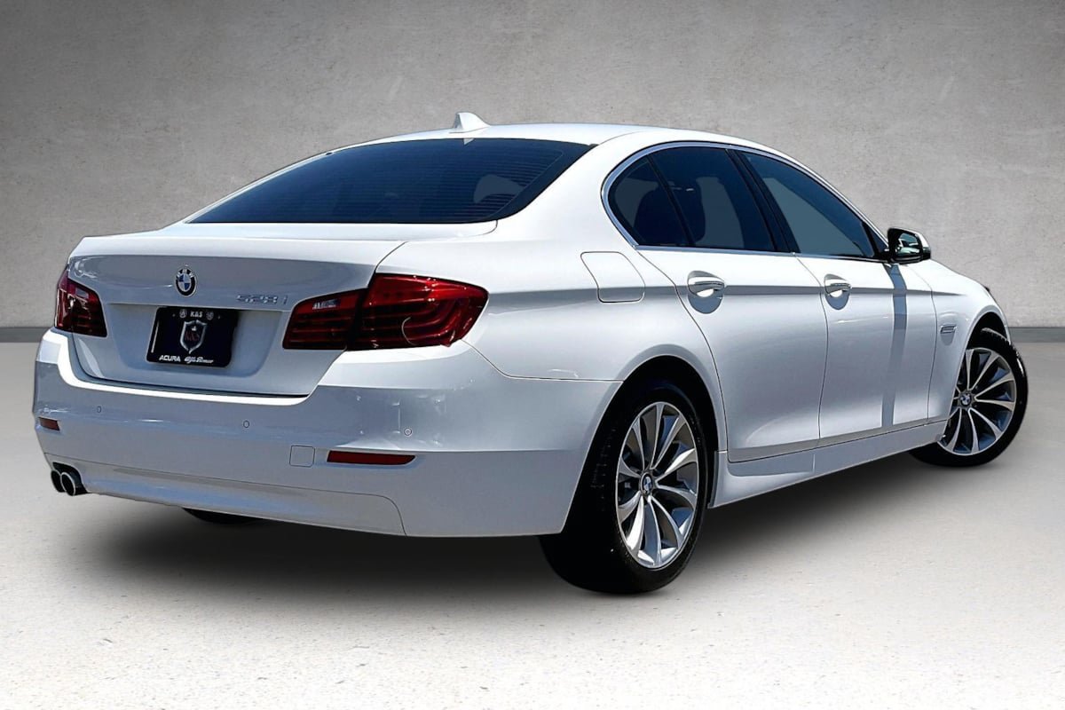 Used 2016 BMW 528i Sedan RWD image 33