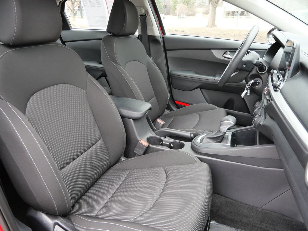 Used 2021 Kia Forte LXS image 18