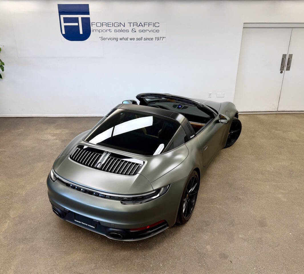 Used 2021 Porsche 911 image 53