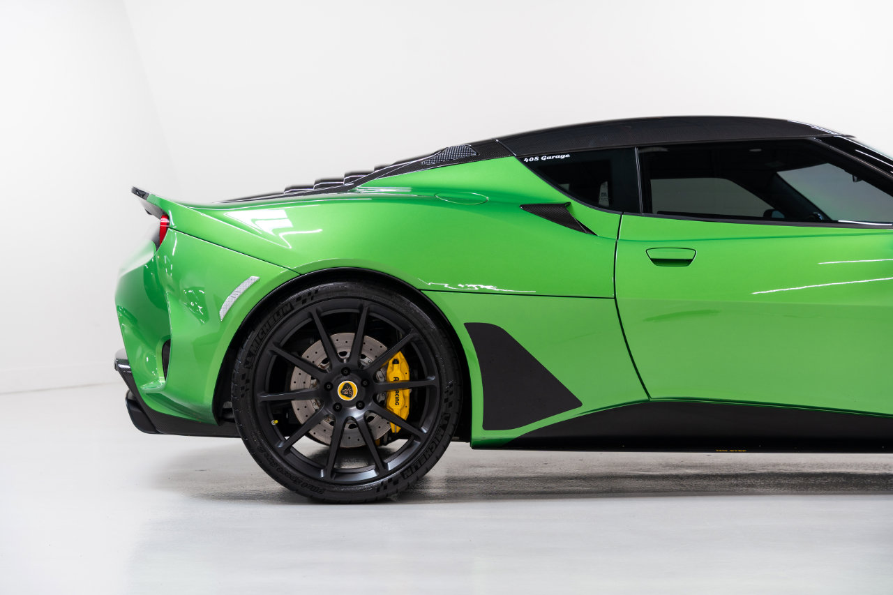Used 2021 Lotus Evora image 30