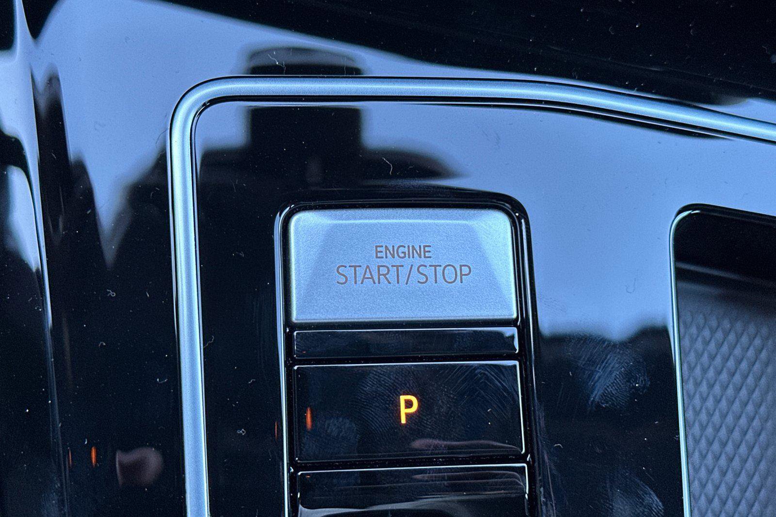 New 2026 Volkswagen Golf w/ Euro Style Package image 22