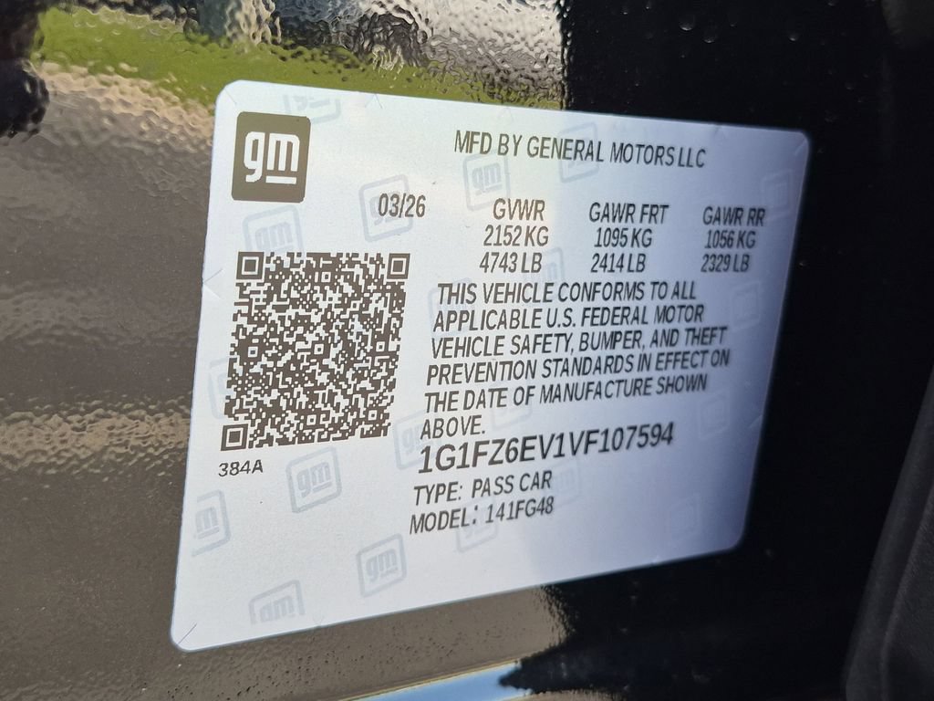 New 2027 Chevrolet Bolt RS w/ Technology Package FWD image 32