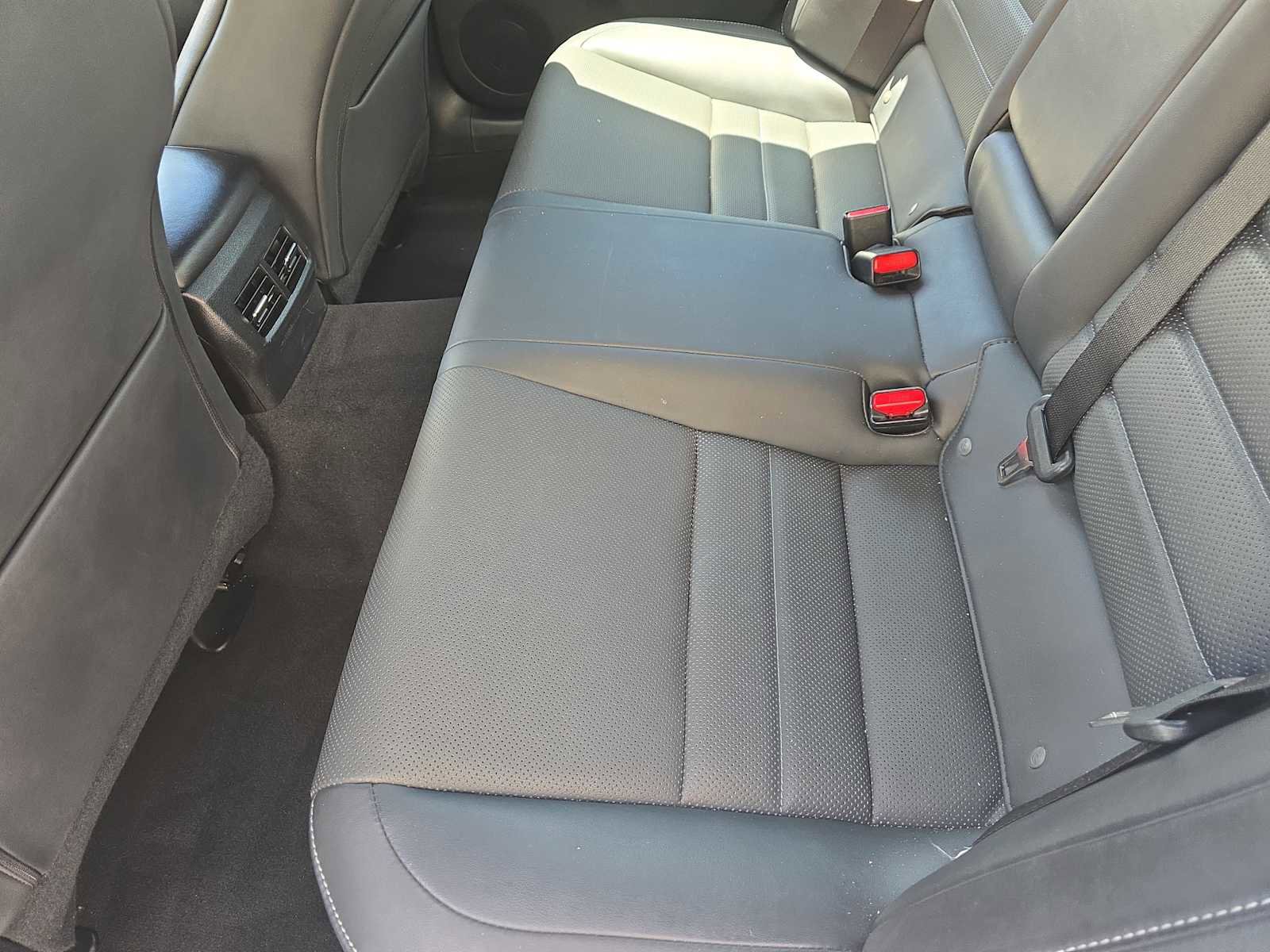 Used 2018 Lexus IS 300 F Sport w/ F Sport Package RWD image 13