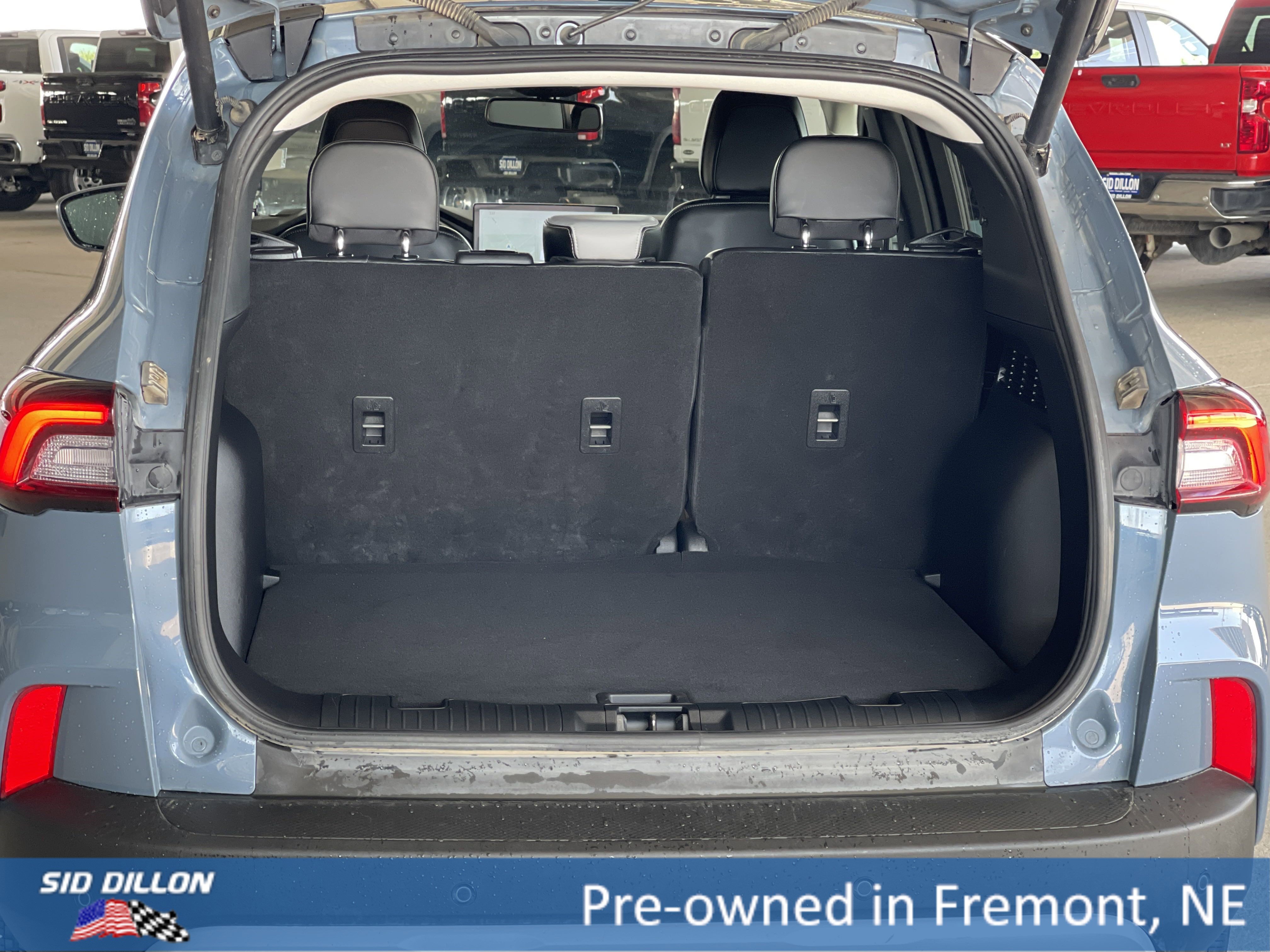 Used 2024 Ford Escape Platinum image 14