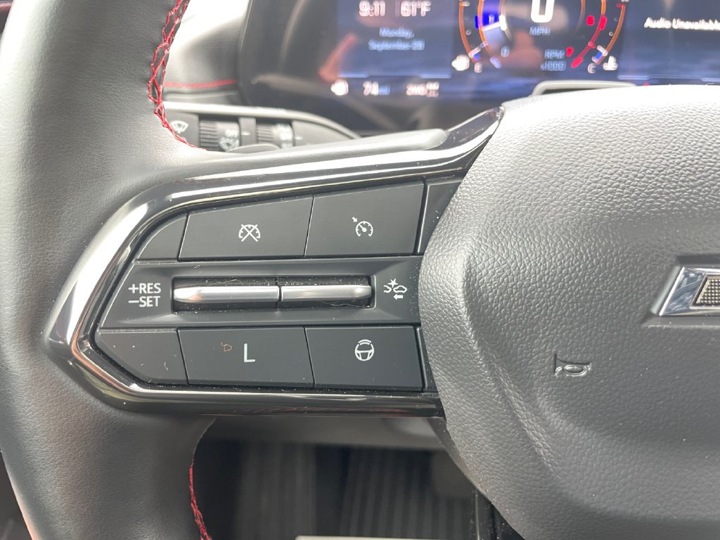 Used 2024 Chevrolet Traverse RS AWD/4WD image 40