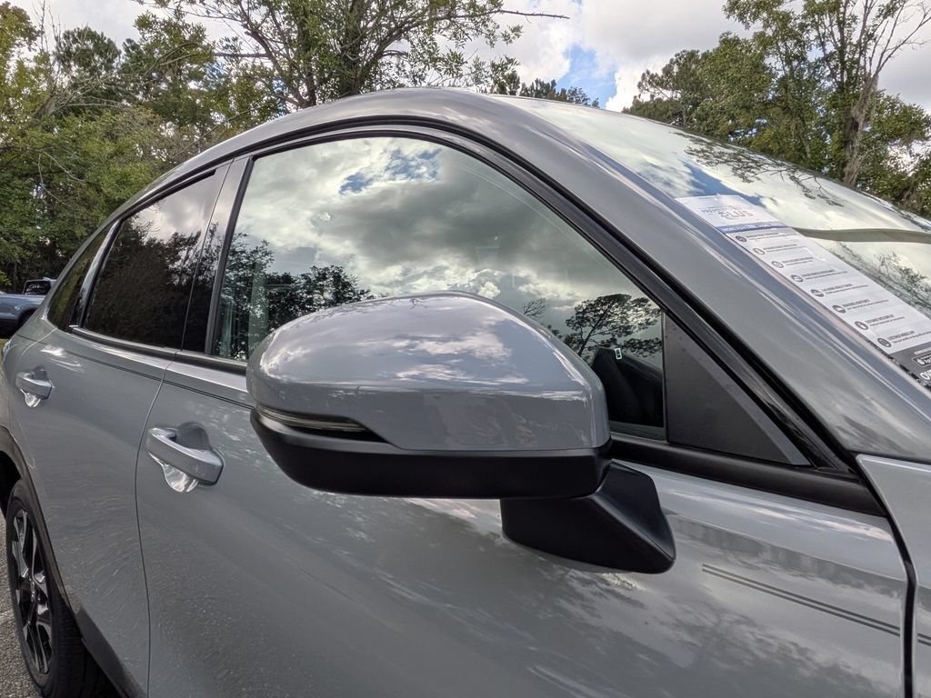 New 2027 Honda HR-V EX-L image 10