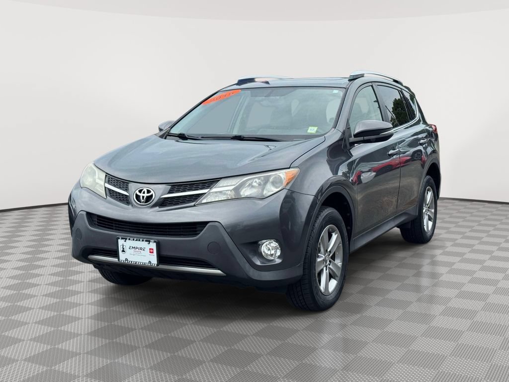 Used 2015 Toyota RAV4 XLE AWD/4WD image 3