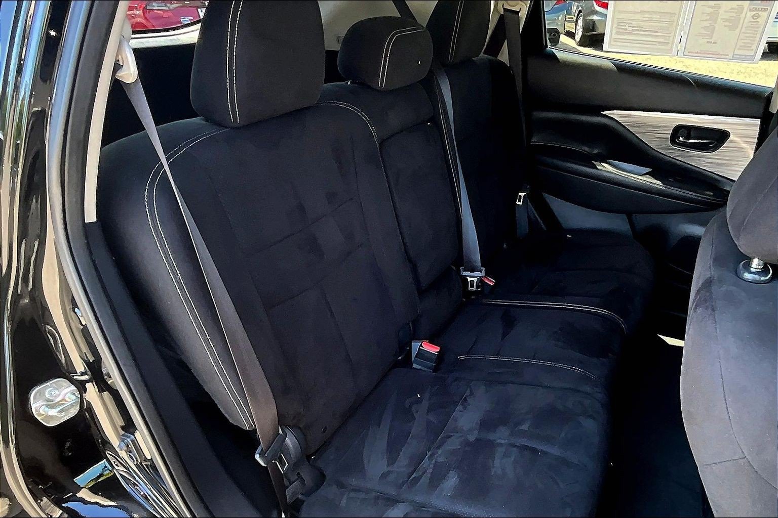 Used 2015 Nissan Murano S AWD/4WD image 29