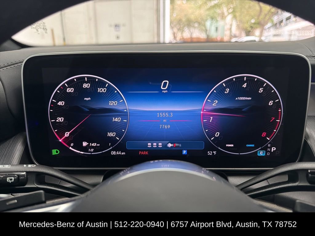 Used 2025 Mercedes-Benz GLC 300 4MATIC image 33