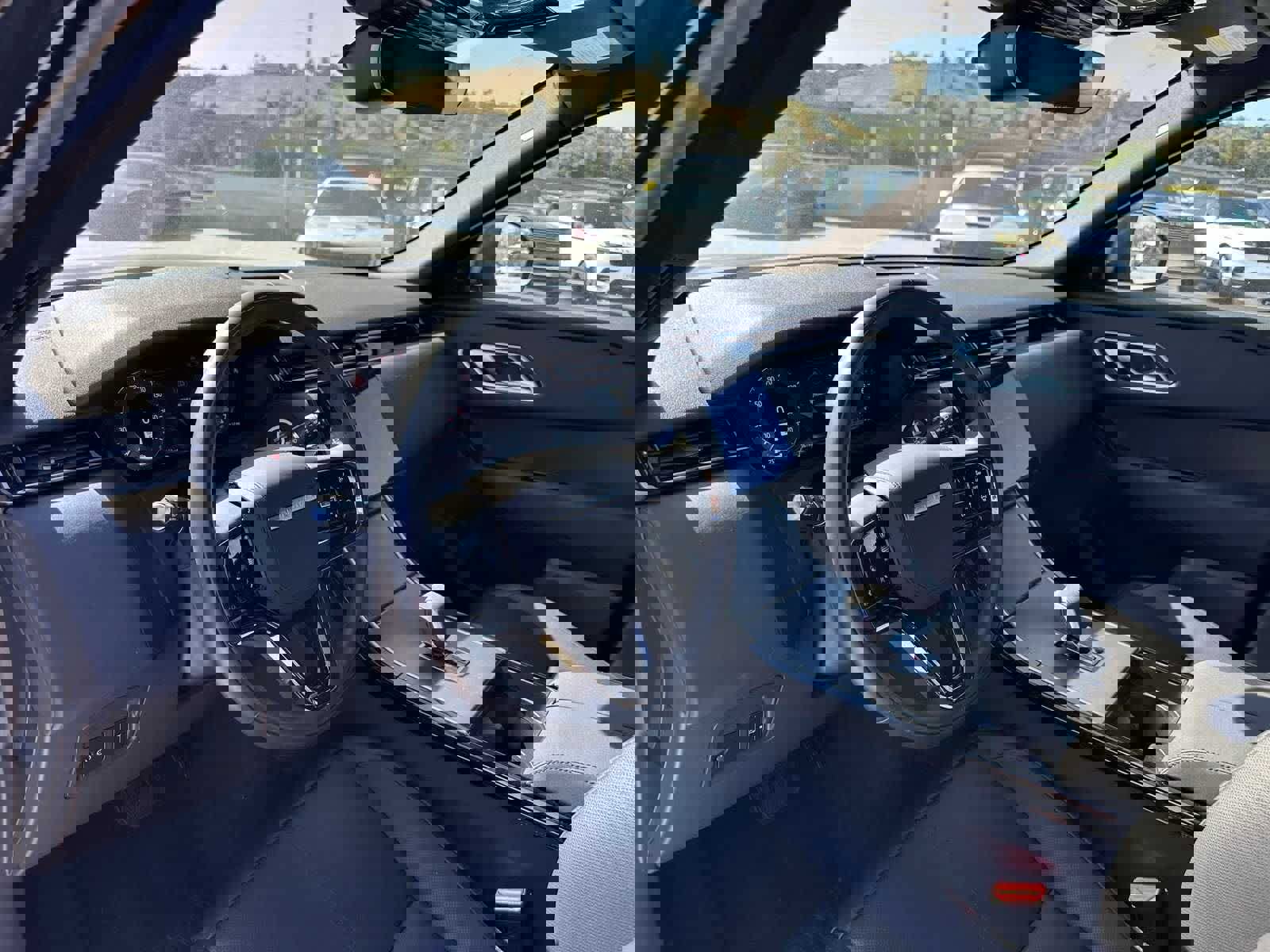 Used 2026 Land Rover Range Rover Velar S image 8