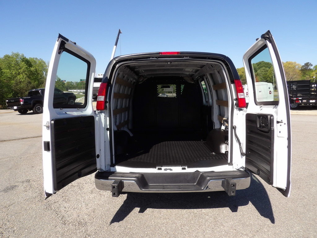 Used 2024 GMC Savana 2500 w/ Driver Convenience Package RWD image 40