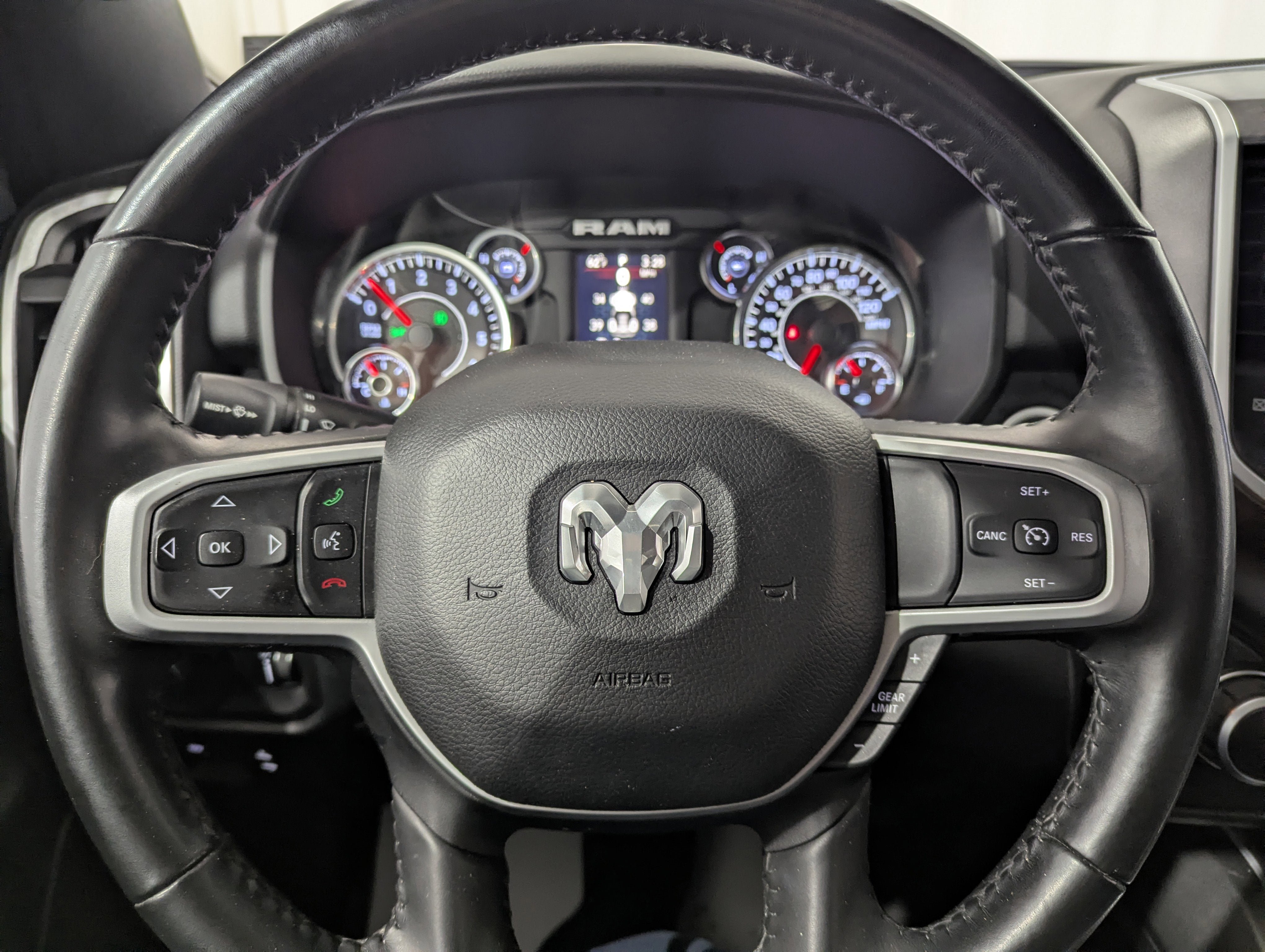 Used 2021 RAM 1500 Big Horn AWD/4WD image 22