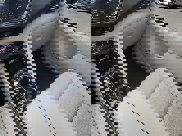 Used 2022 Buick Envision Avenir w/ Technology Package II image 15