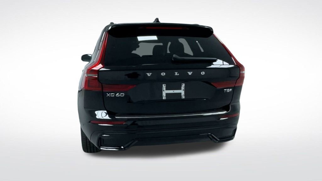 New 2026 Volvo XC60 T8 Plus w/ Protection Package Premier image 21
