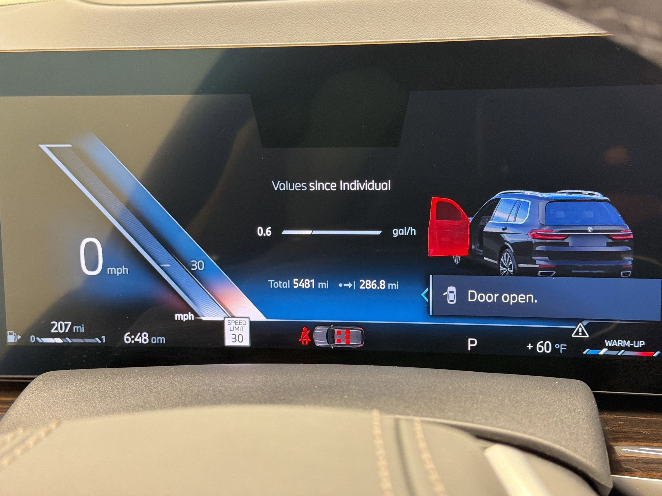 Certified 2024 BMW X7 xDrive40i w/ Premium Package AWD/4WD image 22