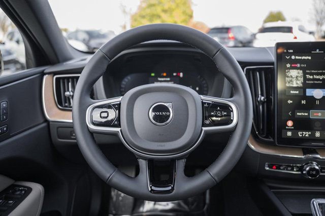 New 2026 Volvo XC60 B5 Plus w/ Protection Package Premier image 31