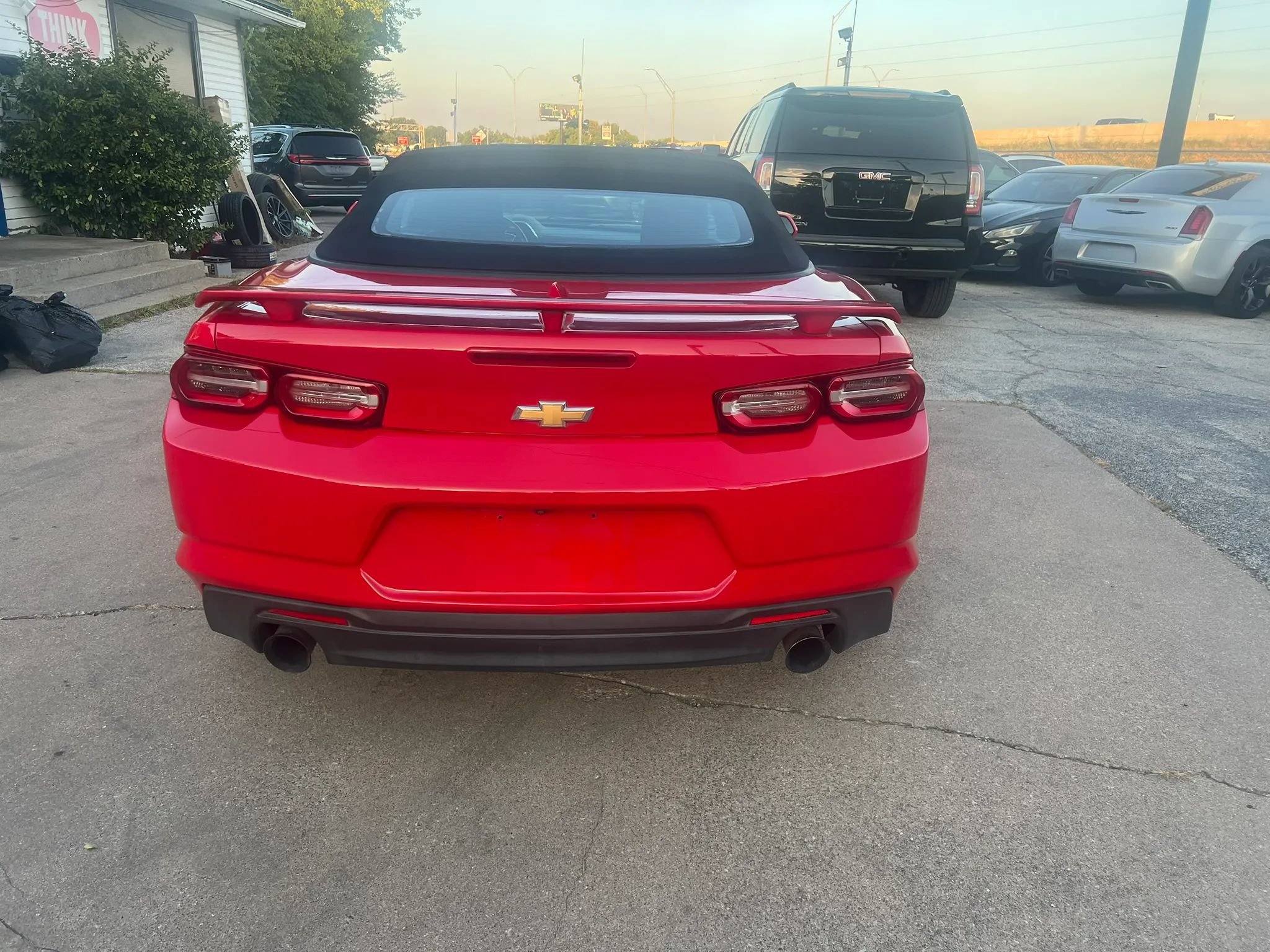 Used 2019 Chevrolet Camaro LT RWD image 6